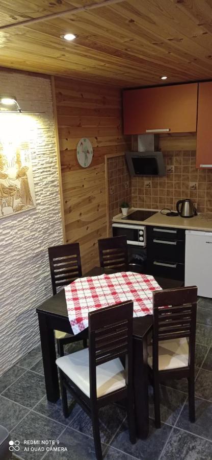 Lodge Teo Pietrowe I Parterowe Rewal